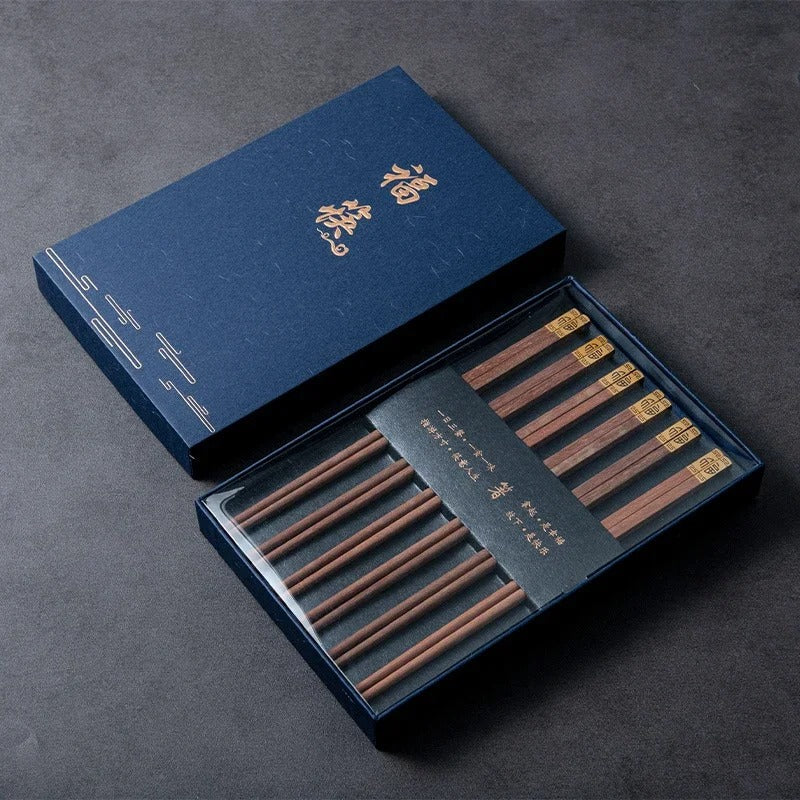 Kyoto Élégance – Coffret de 5 Baguettes en Bois